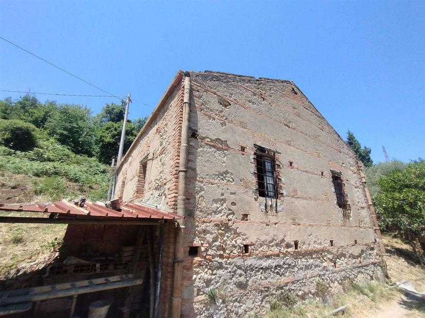 Rustico in Contrada Filari, Rometta — foto 2 di 5