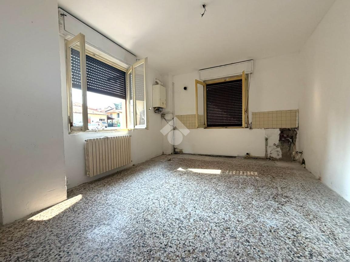 Casa indipendente in Via Ortigara 8, Cantù