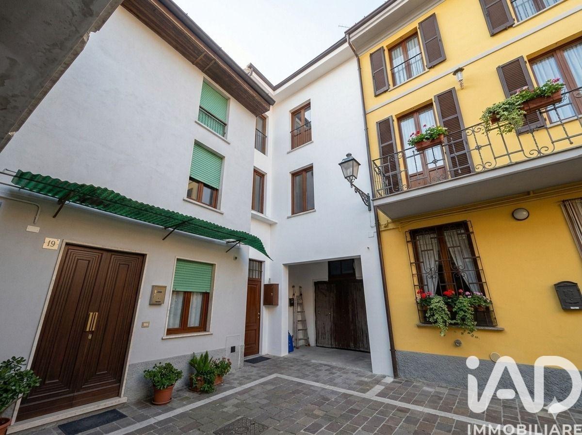 Trilocale in Via Luigi Zelioli 19, Vescovato