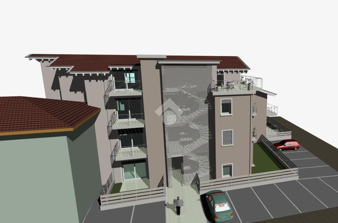 Trilocale in Via Unità d'Italia 49, Desenzano del Garda