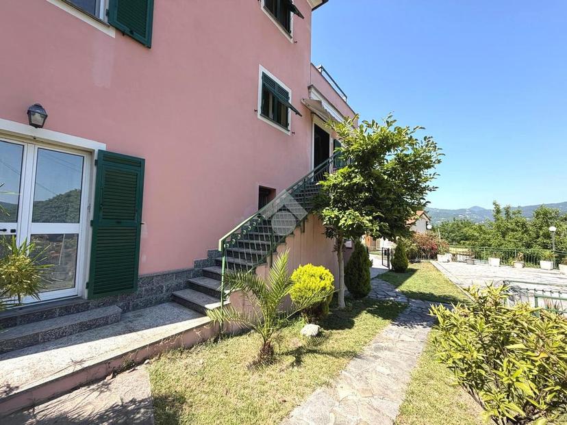 Villa in Via Francesco Profumo 22, Serra Riccò — foto 3 di 5