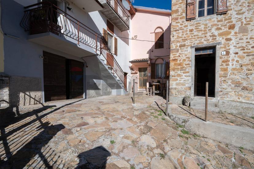 Quadrilocale in Strada per Bersatico 14, Lesignano de' Bagni — foto 3 di 5