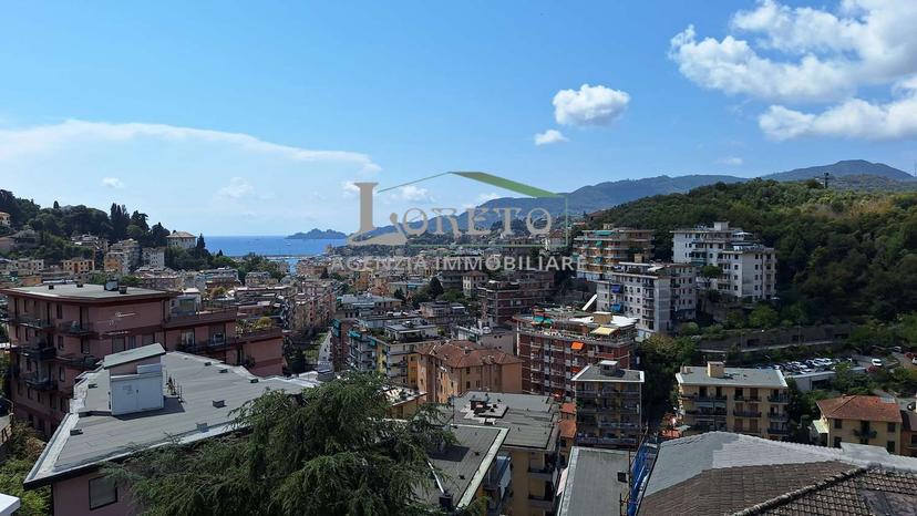 Bilocale in Via Camporino, Rapallo