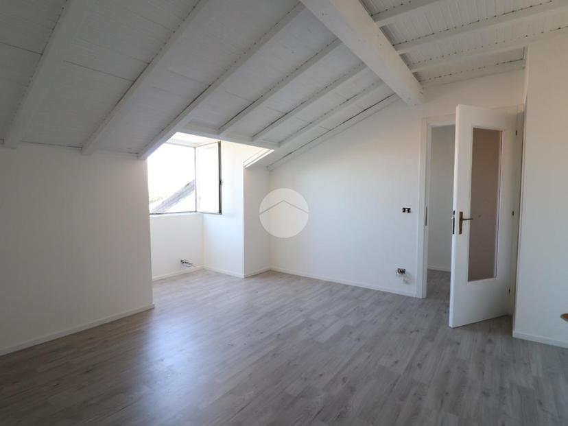 Attico in Via Gazzani 2, Castelbelforte — foto 2 di 5