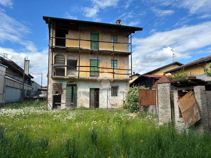 Casa indipendente in Via Roma 9, Agrate Conturbia — foto 2 di 5