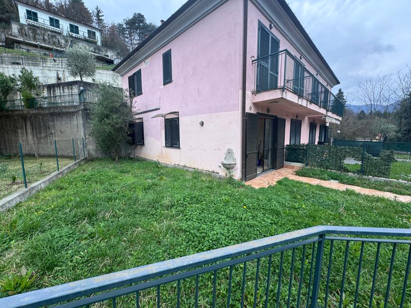 Quadrilocale in Via Pian della Cà 8, Borzonasca — foto 2 di 5