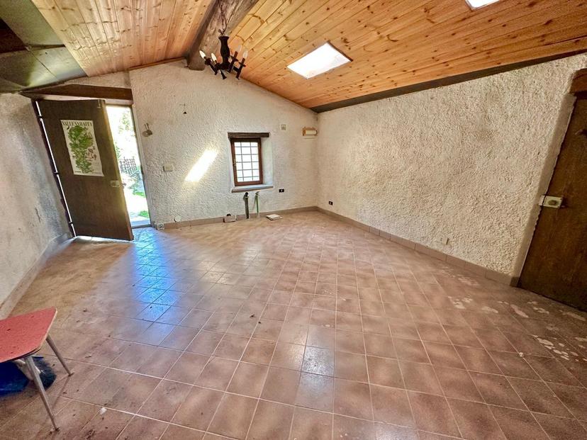 Baita in Borgata Graziani-Civalleri, Sampeyre — foto 3 di 5