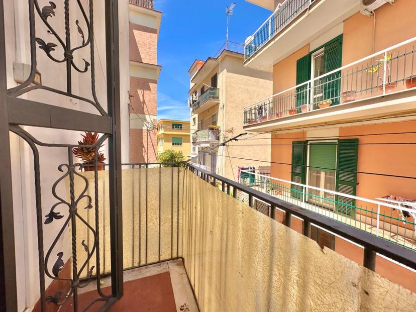 Trilocale in Via Solfatara 65, Pozzuoli — foto 3 di 5