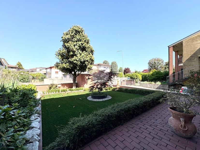 Casa indipendente in Via Ugo Fornasari 11, Castelvetro Piacentino — foto 3 di 5