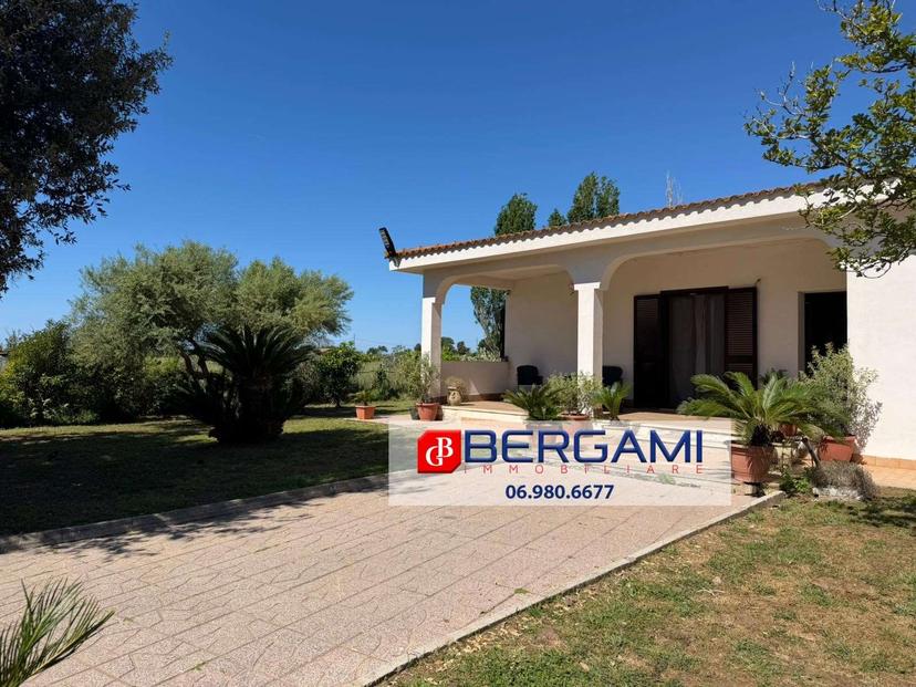 Villa unifamiliare in Via Mirabella 62, Nettuno