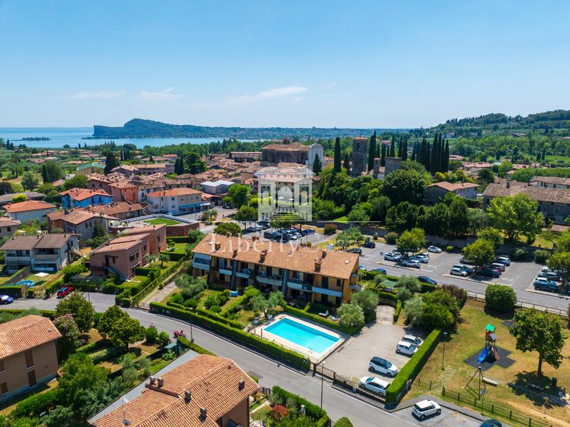 Trilocale in Via Giorgio La Pira, San Felice del Benaco — foto 5 di 5