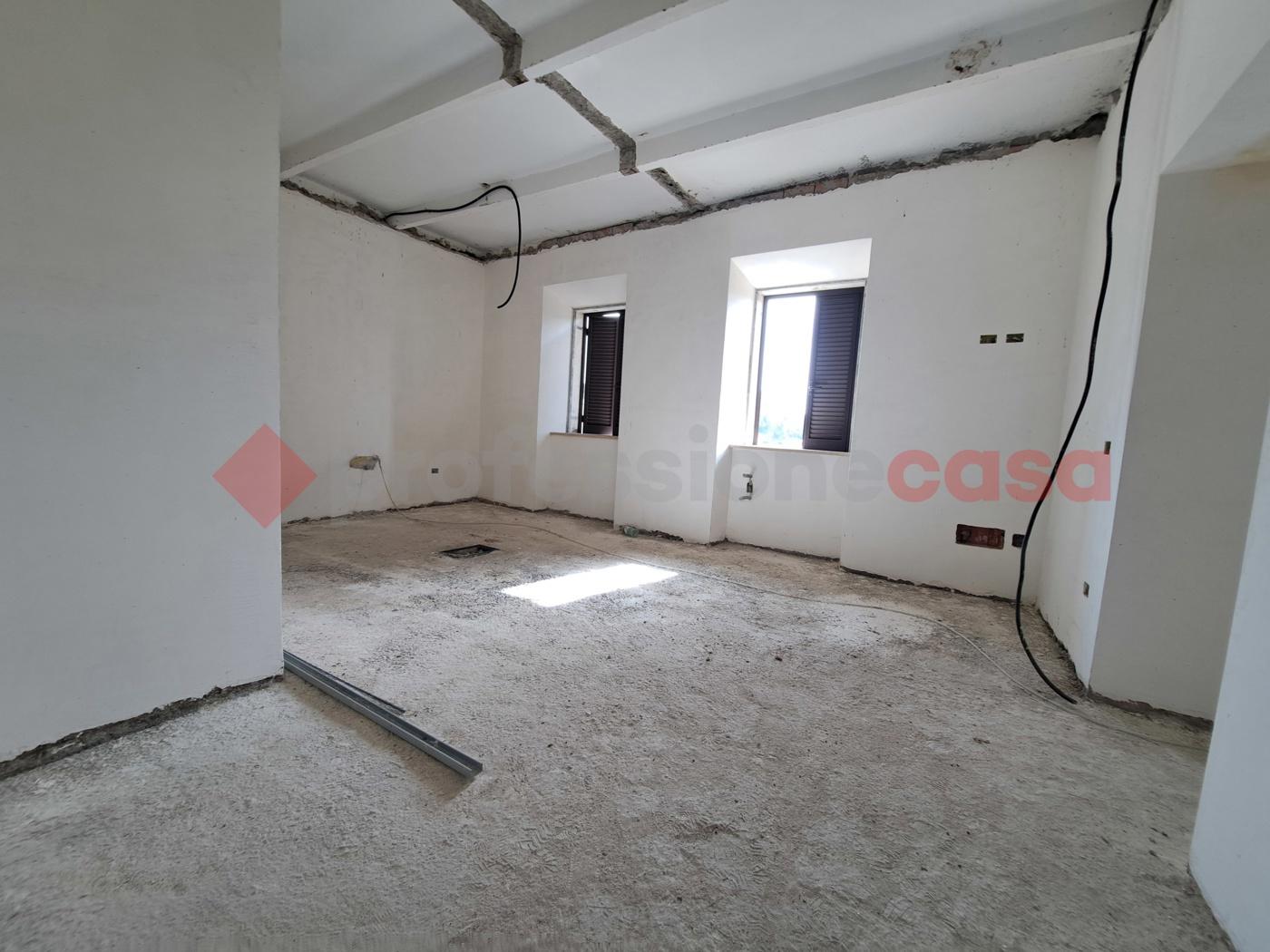 Casa indipendente in Via Borgo San Giacomo Snc, Campoli Appennino