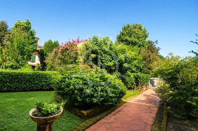 Villa bifamiliare, San Lazzaro di Savena — foto 2 di 5