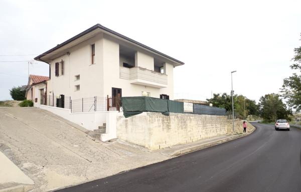 Villa in Strada Marina Inferiore, Elice — foto 2 di 5