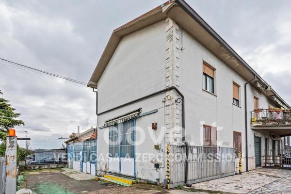 Terratetto unifamiliare in Via Sommacampagna 65, Verona — foto 2 di 5