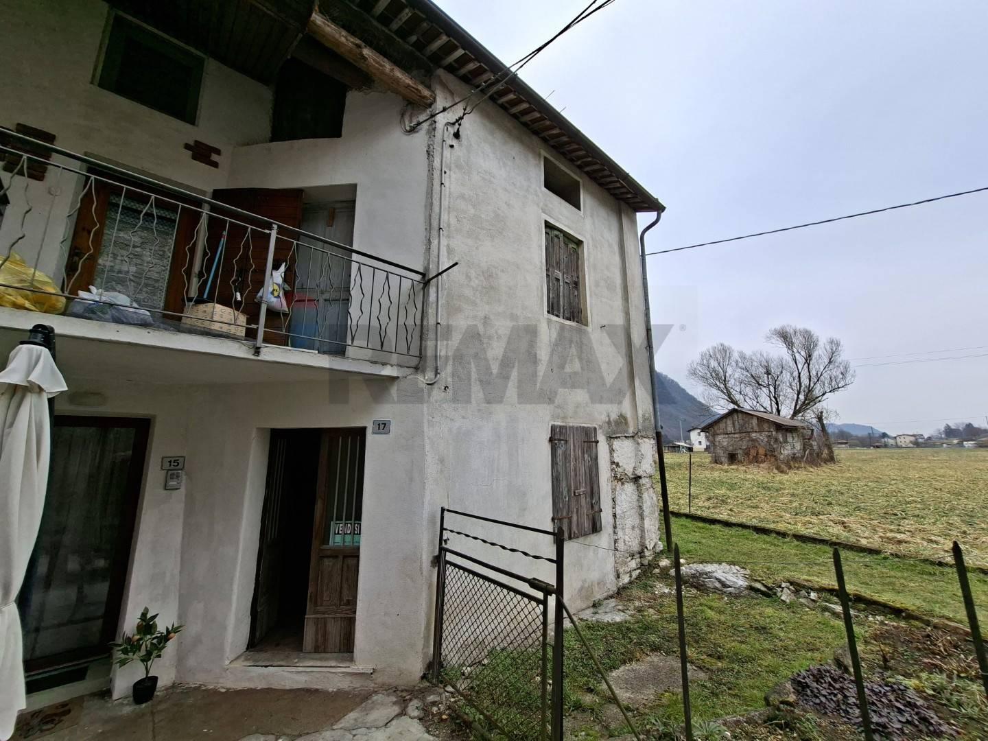 Casa indipendente in Vicolo De Facci 17, Feltre