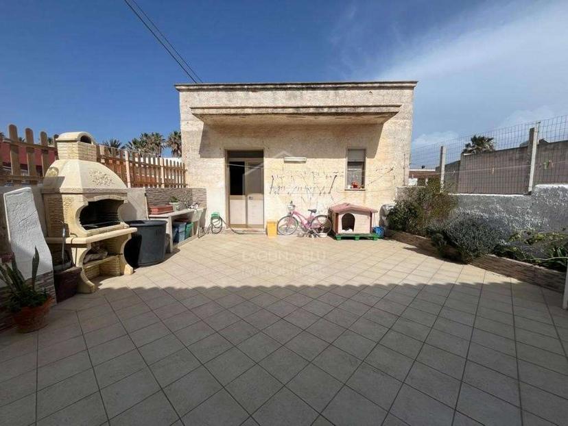Casa indipendente in Lungomare Biscione, Petrosino — foto 3 di 5