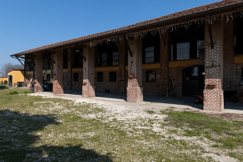 Cascina in Località Monteguzzo, Borghetto Lodigiano — foto 4 di 5