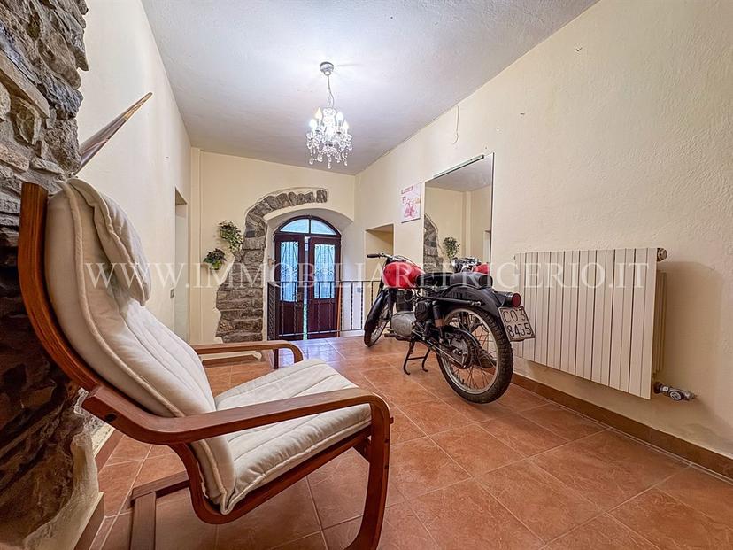 Trilocale in Via Roma 46, Carenno — foto 2 di 5