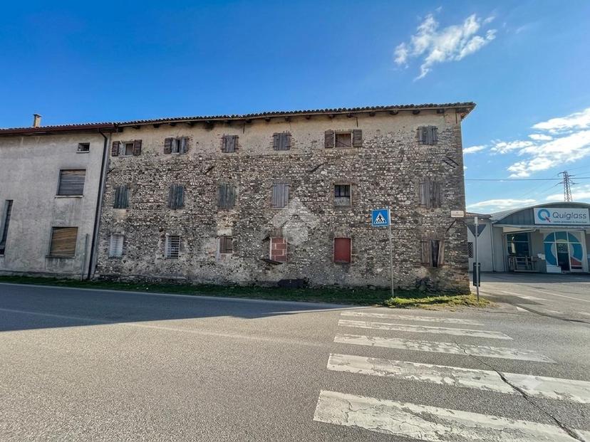 Rustico in Via Passiniotti, Montebelluna — foto 2 di 5