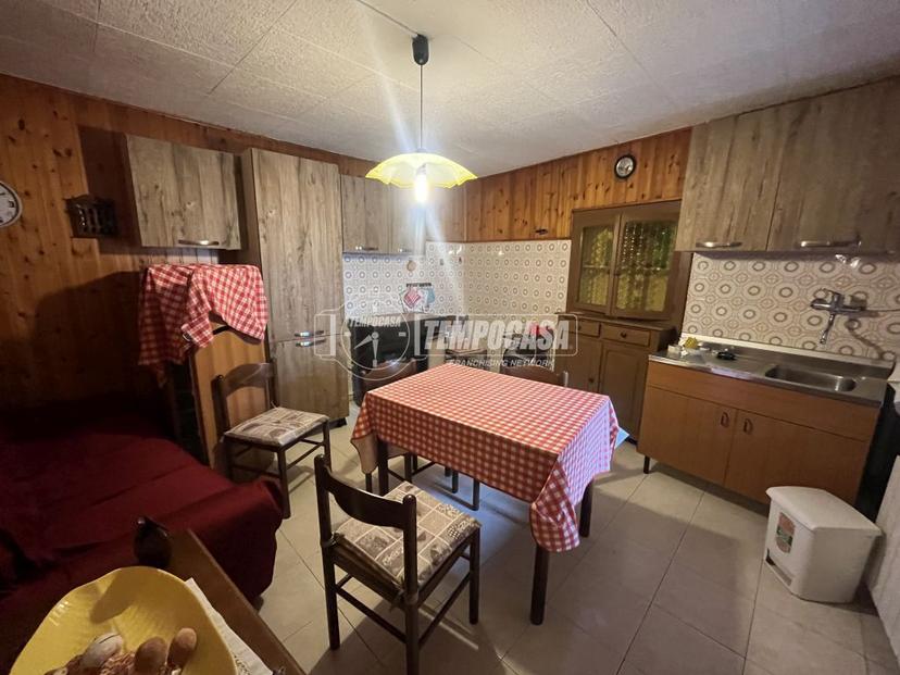 Casa indipendente in Via Umberto I 25, Val di Chy — foto 4 di 5
