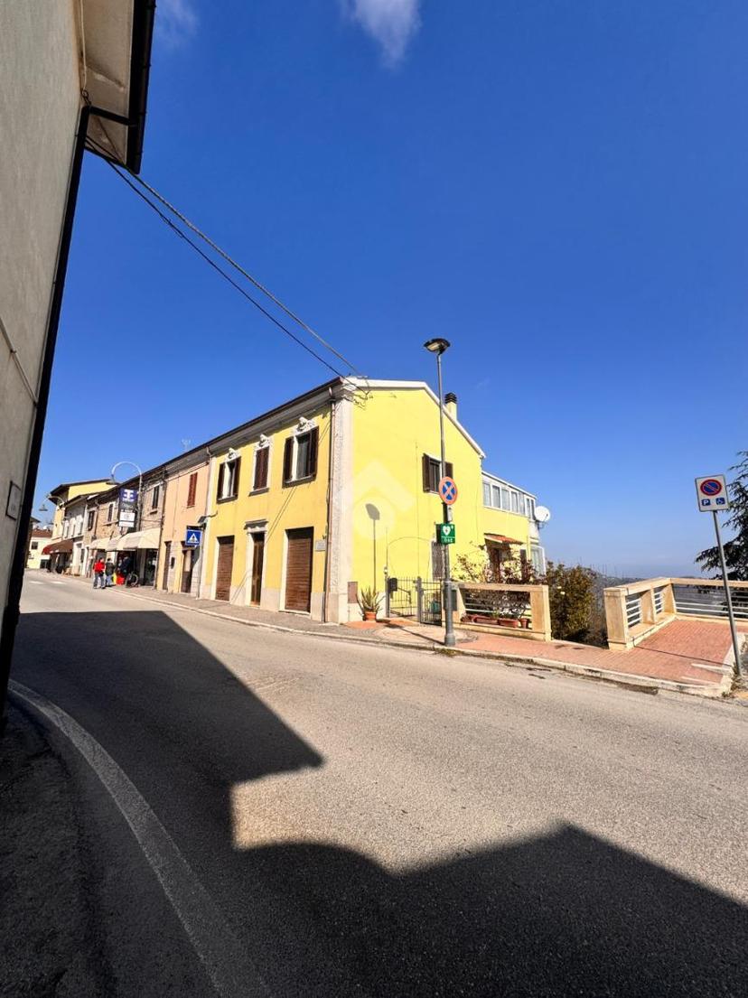 Casa indipendente in Via Roma, Tavoleto — foto 5 di 5