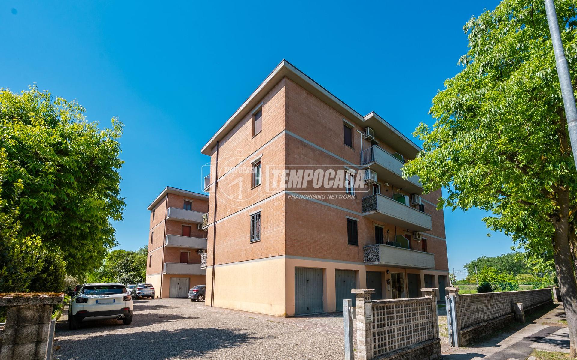 Trilocale in Via Liguria 47, Castelfranco Emilia