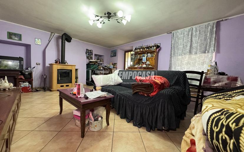 Casa indipendente in Frazione Stupenengo, Valle San Nicolao — foto 4 di 5