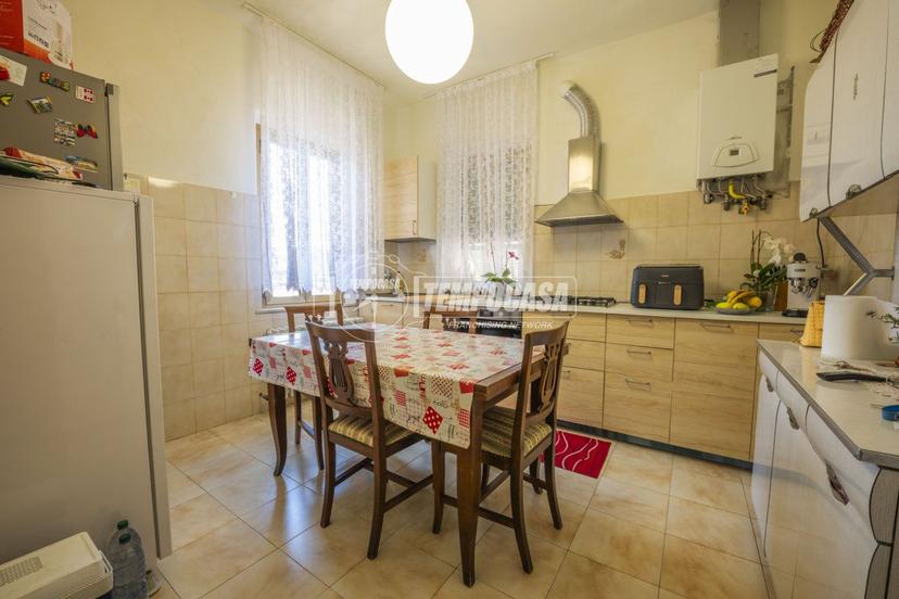 Casa indipendente, Monte San Giusto — foto 4 di 5