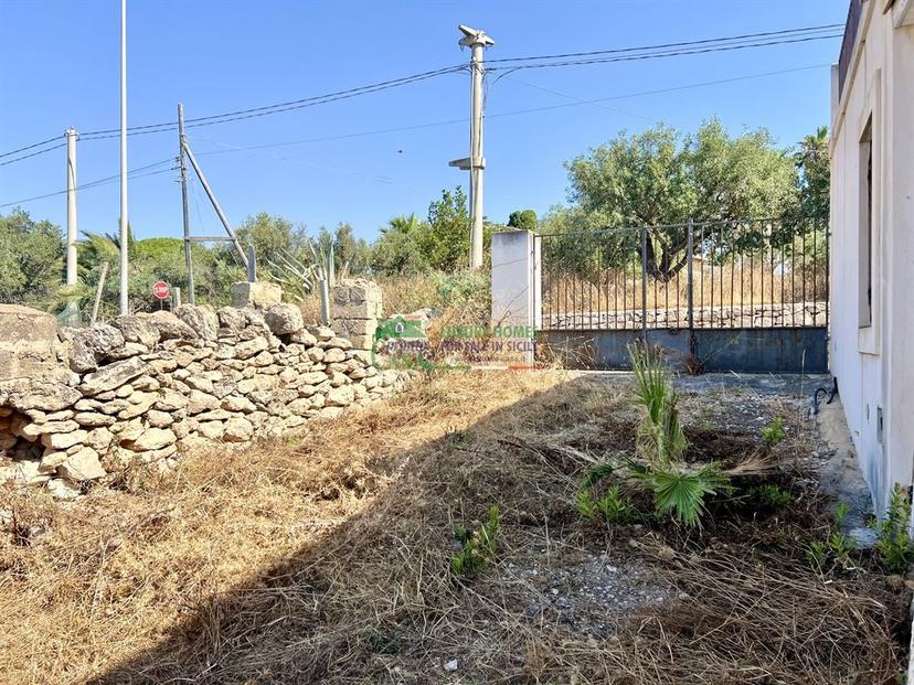 Rustico in Via Emanuele Muccio, Ragusa — foto 2 di 5