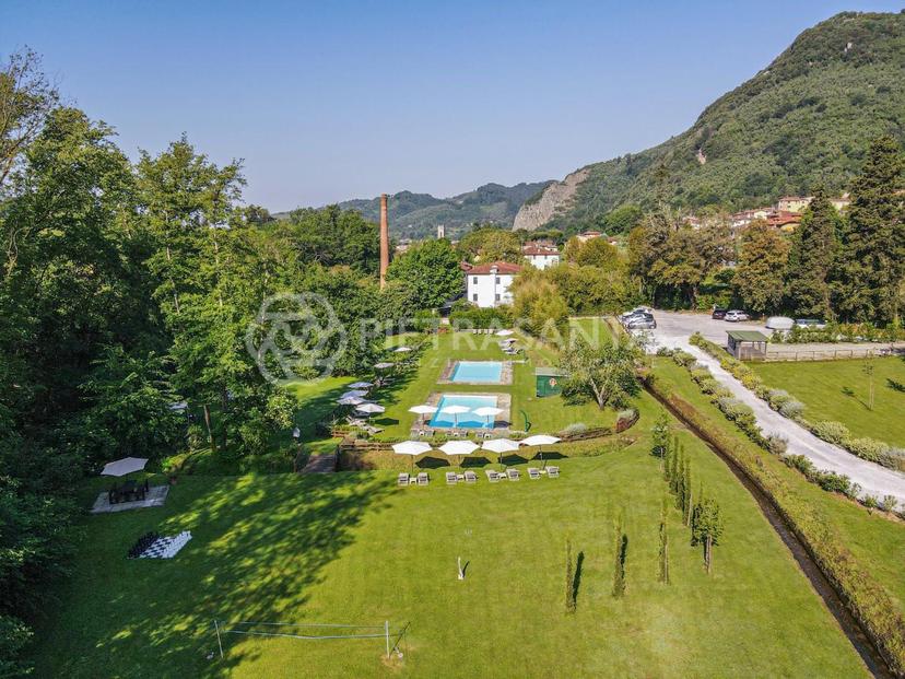 Villa, Camaiore