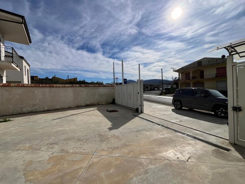 Appartamento in villa in Via Nazionale Appia Snc, Maddaloni — foto 2 di 5