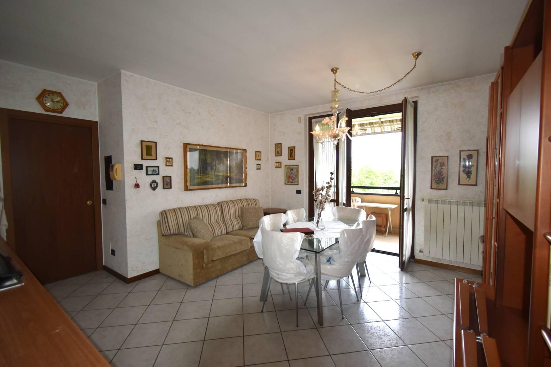 Bilocale in Via Gasparotto 28, Paderno d'Adda