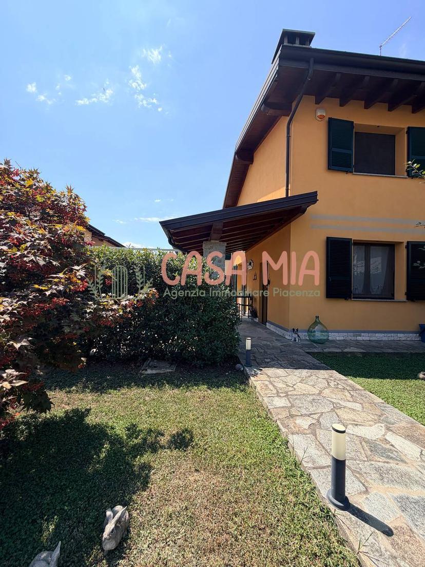 Villa in Via Paul Harris, Rottofreno — foto 2 di 5