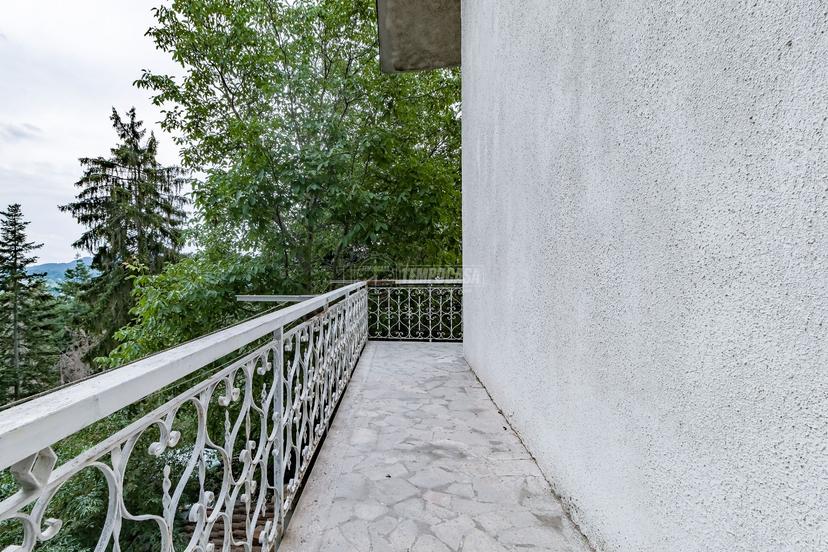 Appartamento in Via Montello, Montese — foto 4 di 5