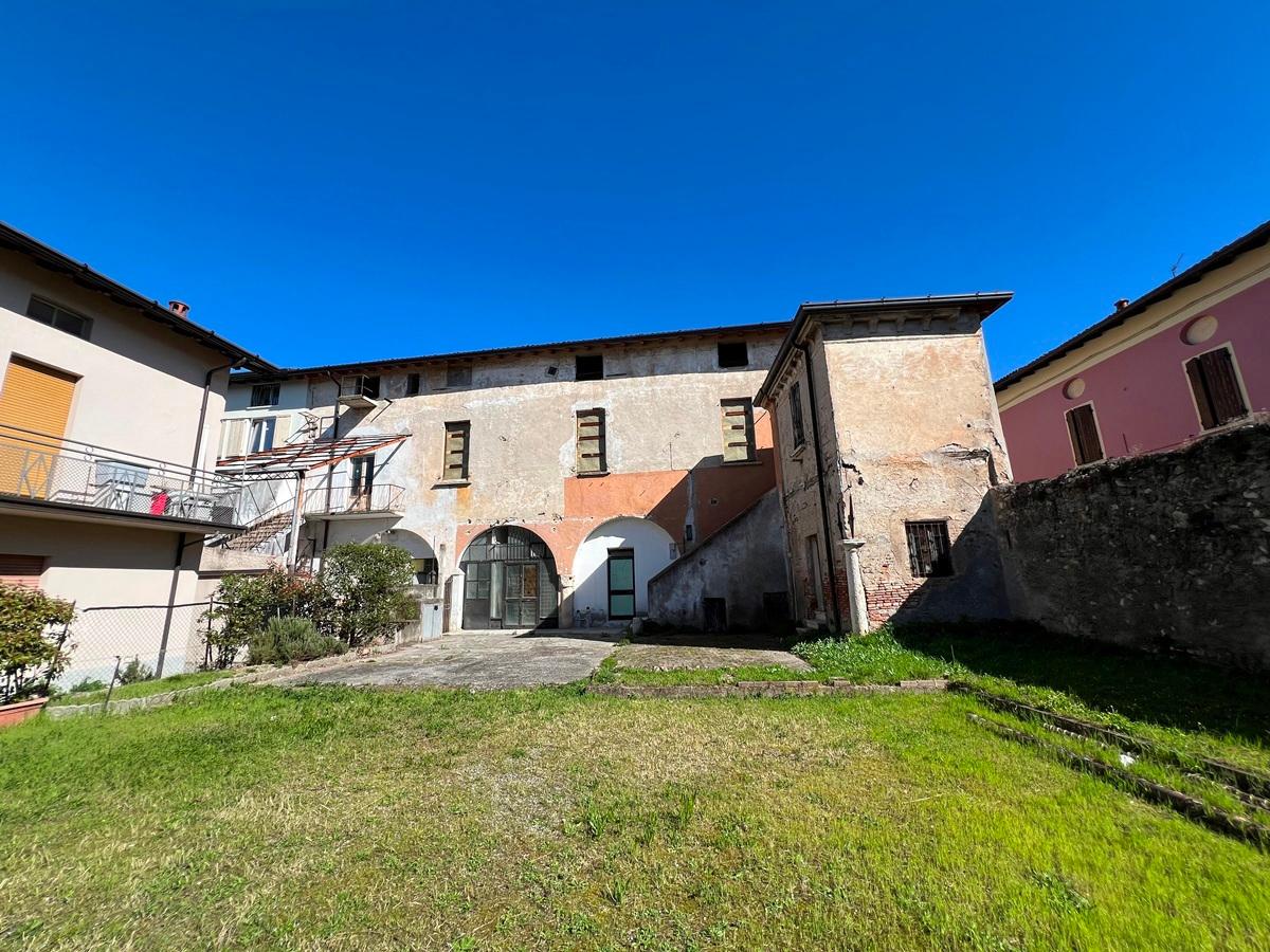 Casa indipendente in Via Vittorio Veneto 16, Bovezzo