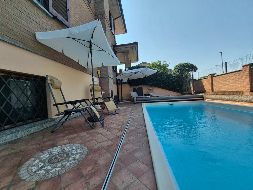 Villa bifamiliare in Via Monsignore Cesare Angelini 1, Landriano — foto 5 di 5