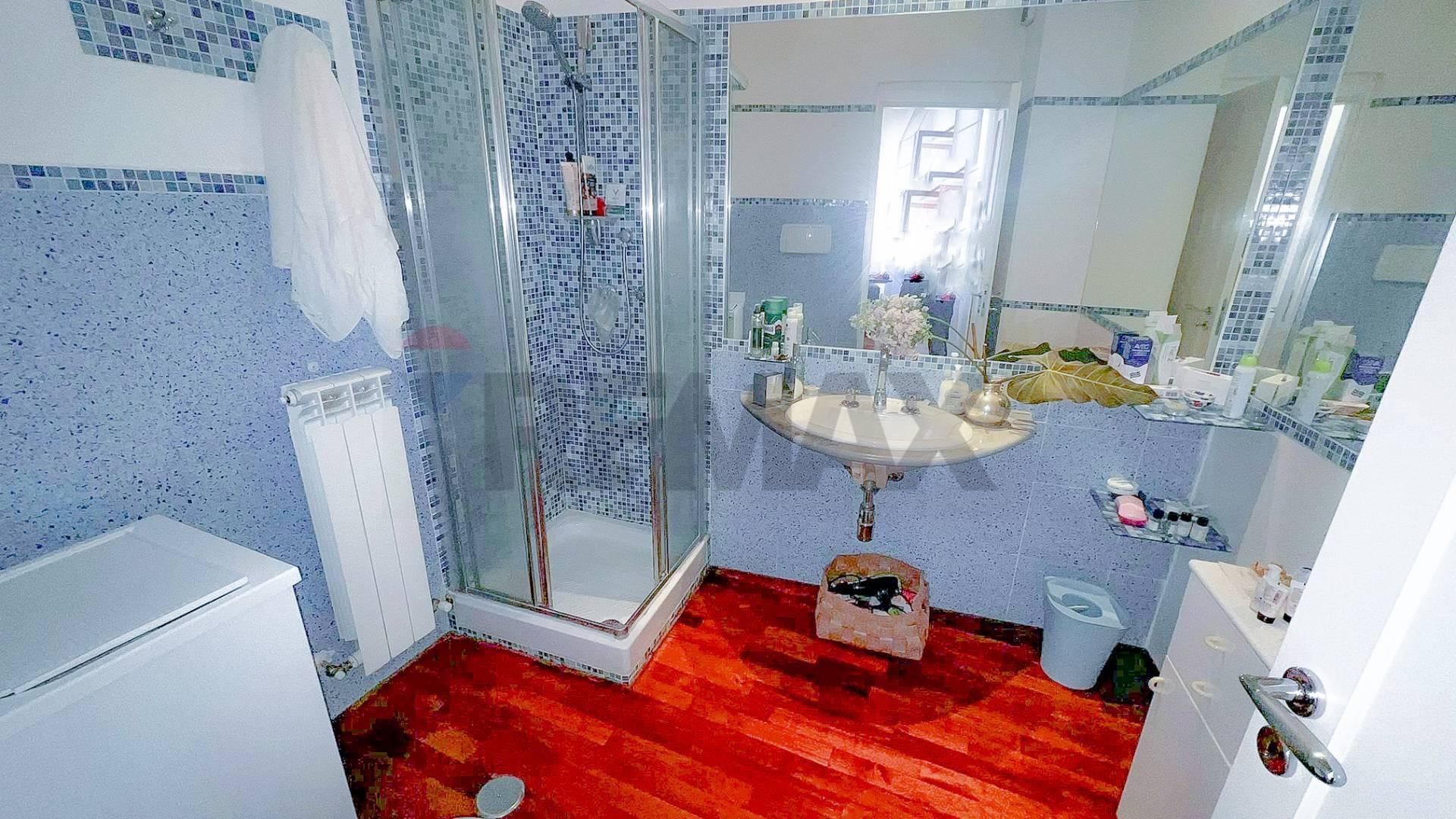 Appartamento in Via Tommaso Arnoni 23, Cosenza