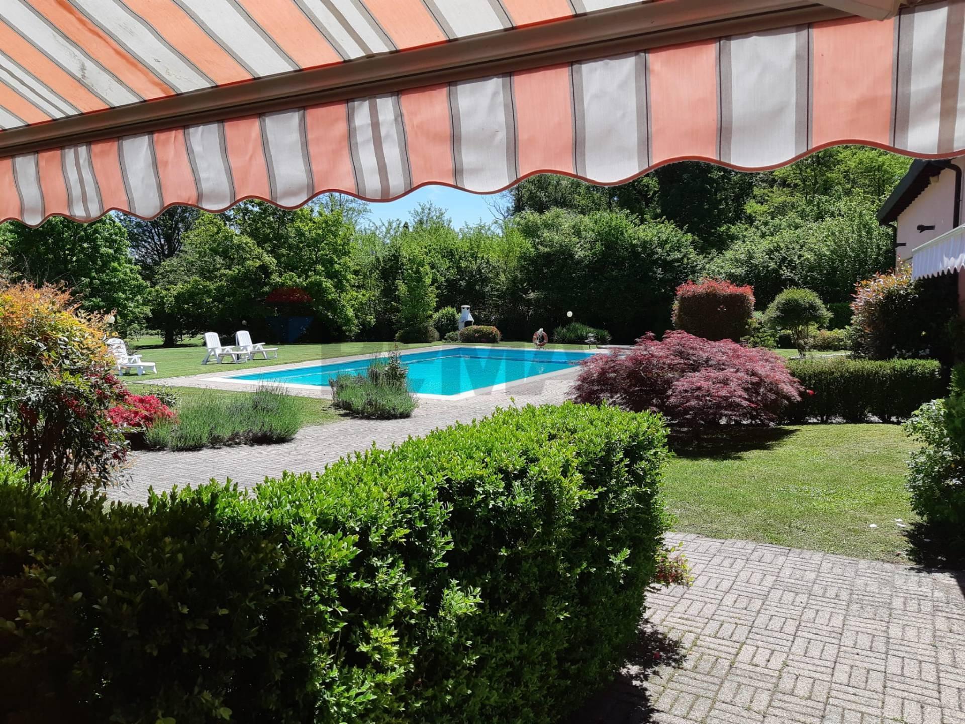Villa, Castelletto sopra Ticino