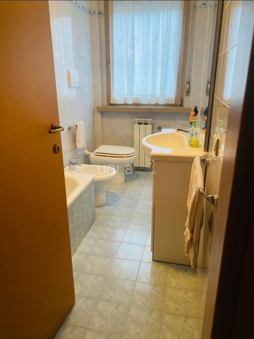 Appartamento in Viale del Lavoro Snc, Jesi