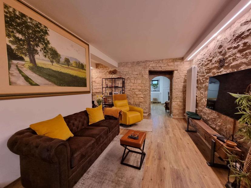 Villa in Via Cesare Battisti, Gualdo Tadino — foto 2 di 5