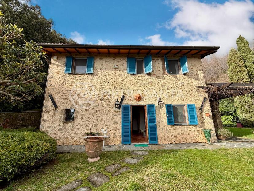 Rustico, Pietrasanta — foto 5 di 5