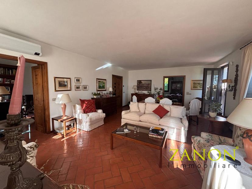 Villa in Via Mazzini 42, Capriva del Friuli — foto 5 di 5