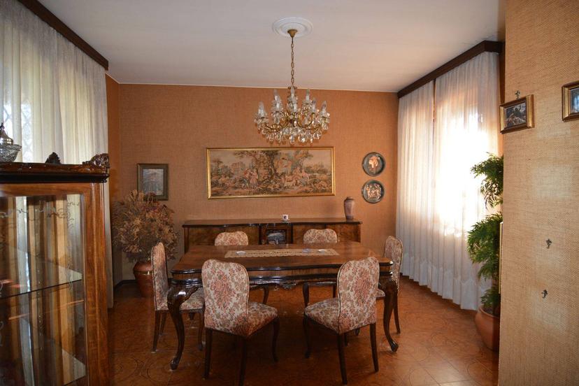 Villa in Via Dante Alighieri 2a, Rovescala — foto 2 di 5