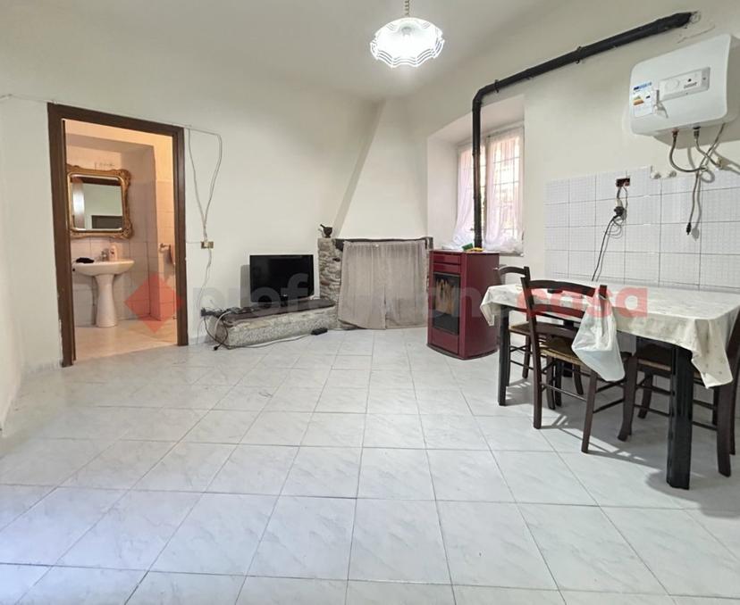 Bilocale in Vicolo Mazzini, Castelletto sopra Ticino — foto 4 di 5