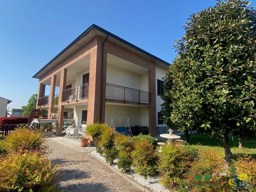 Villa in Via Ottavio Ricci 20, Fontanellato — foto 3 di 5