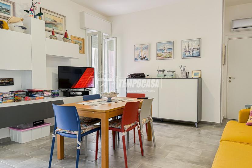 Trilocale in Viale Raffaello Sanzio 56, Cesenatico — foto 3 di 5