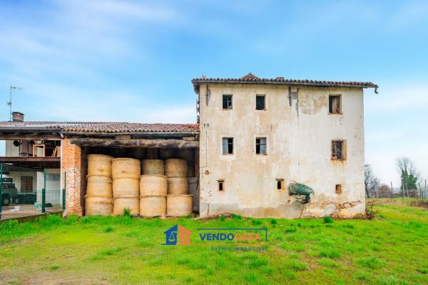 Rustico in Strada San Giovanni dei Quassini 5, Mondovì — foto 3 di 5