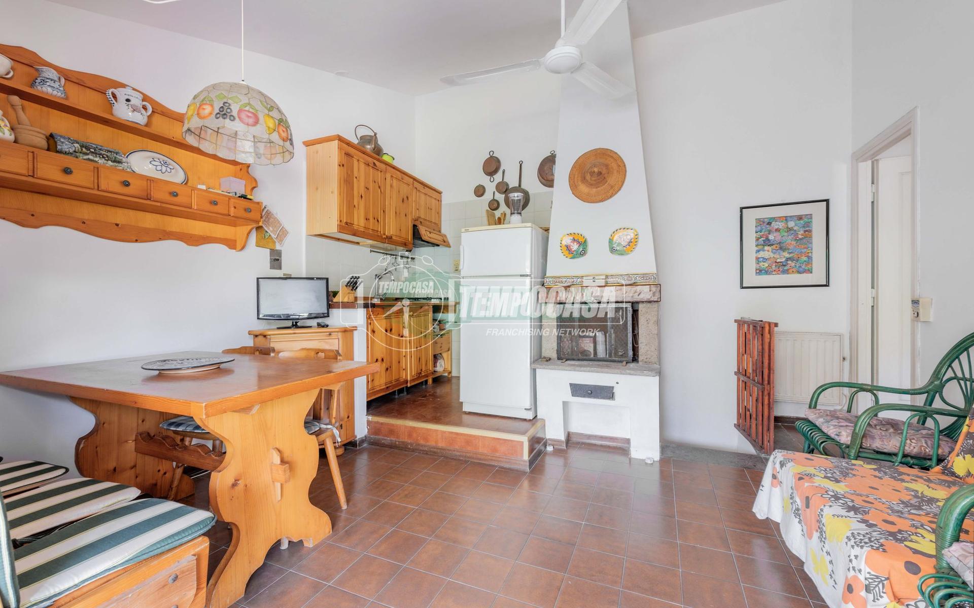Villa a schiera in Via Venere 17, Ladispoli