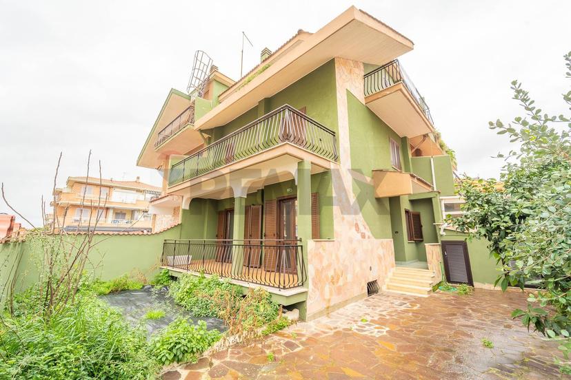 Villa in Via Pietro Fumaroli 2, Ladispoli — foto 4 di 5
